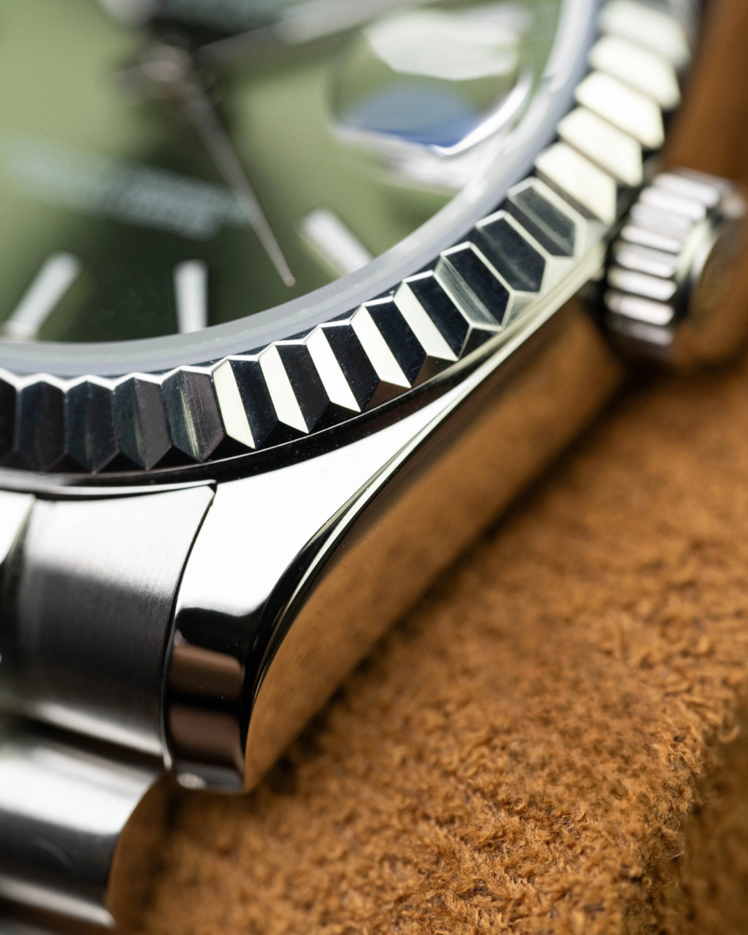Precision-Date | Olive