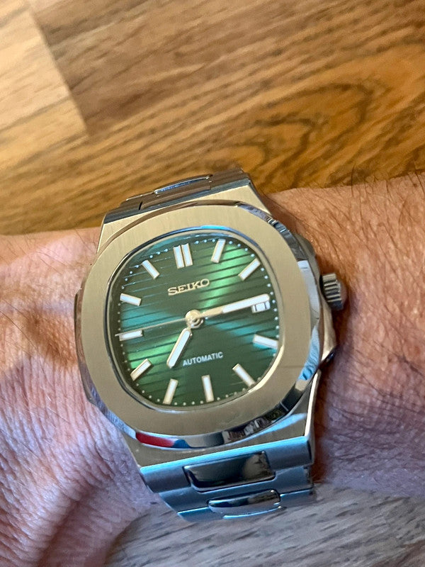 SEIKO MOD | NAUTILUS DATE | SILVER | FOREST GREEN INDEX DIAL