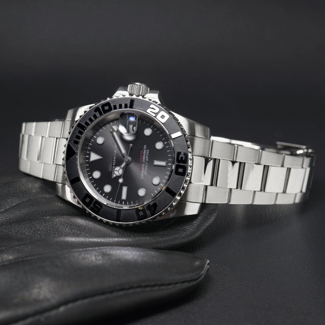 Black Yacht Master