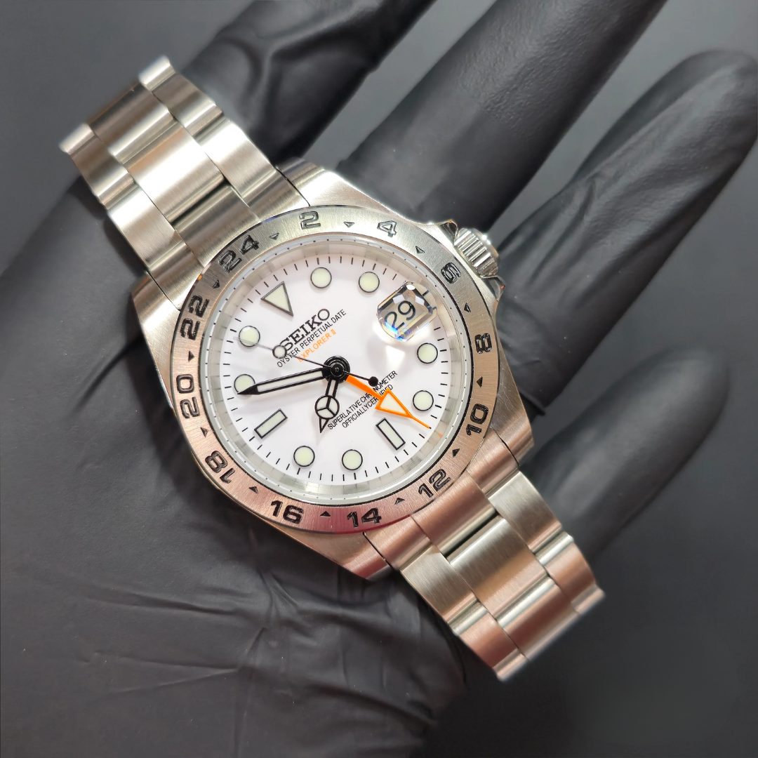 SEIKO MOD | EXPLORER GMT | SILVER | WHITE DIAL