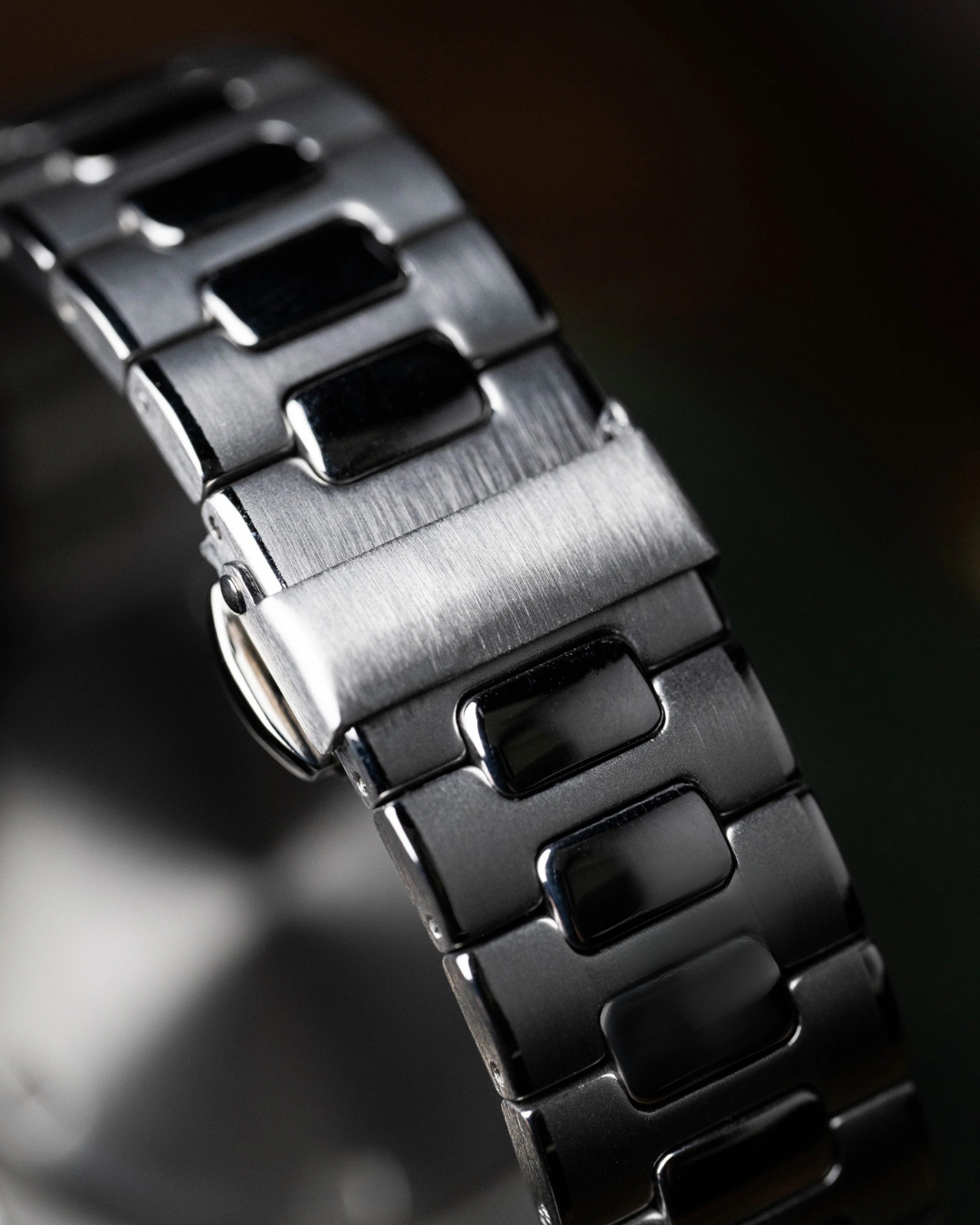 SATIKO | BLACK