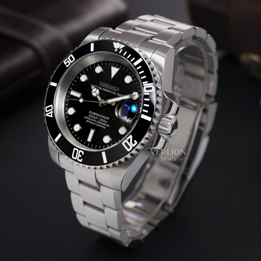 Black Submariner