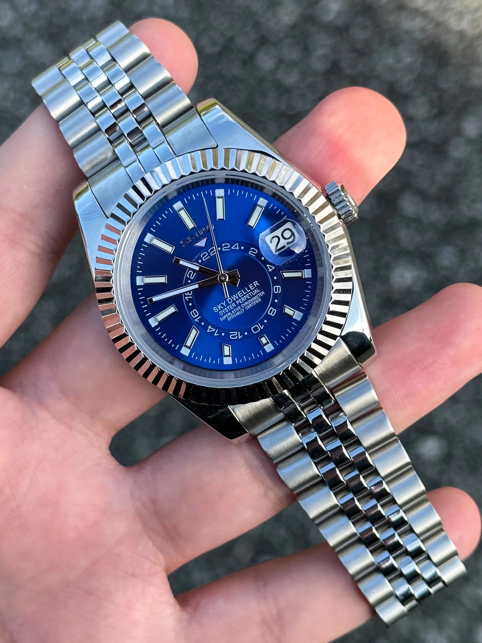 SEIKO MOD | SKY DWELLER DATE | SILVER | BLUE INDEX DIAL