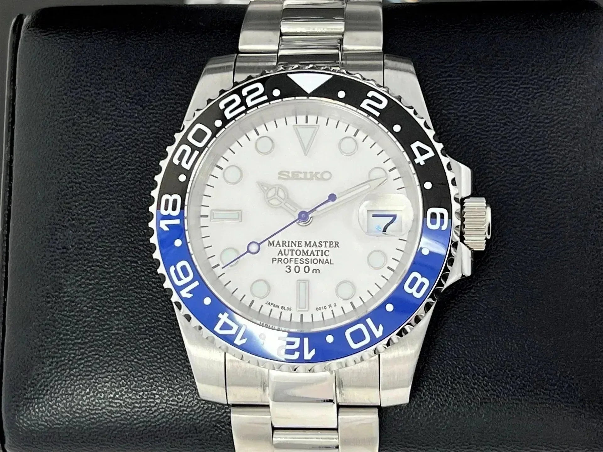 Submariner White Batman