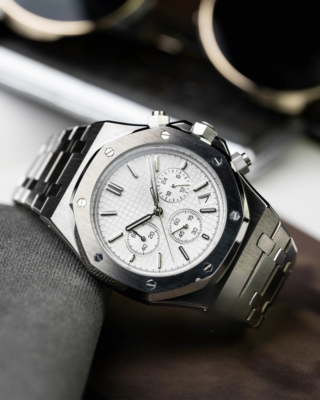 Octa | White Chronograph