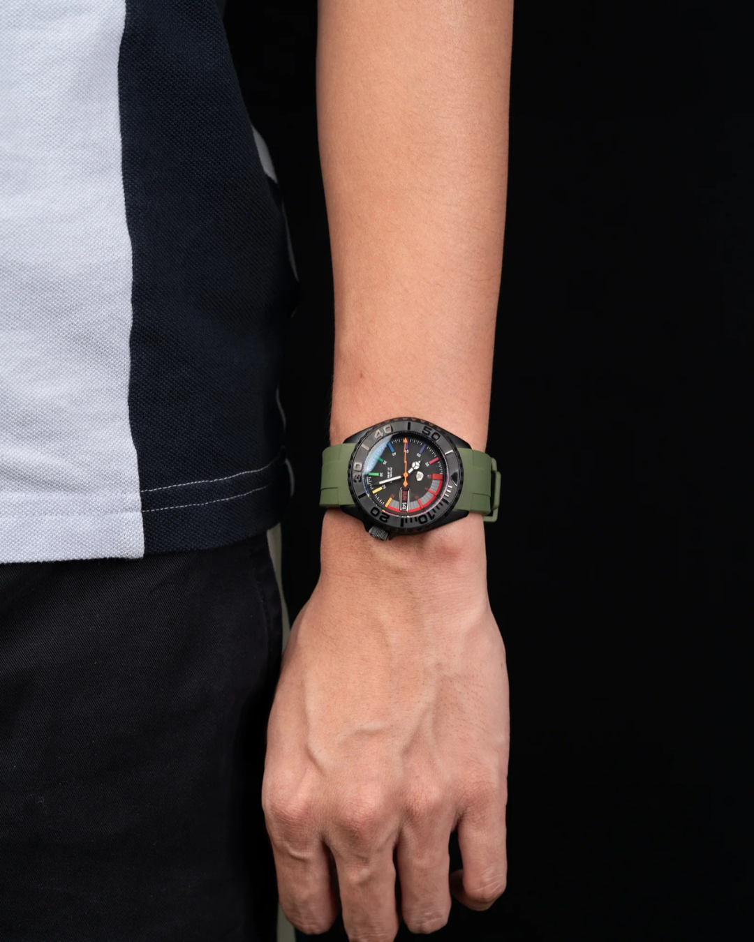 TRM All Black Rainbow Index | Green Sports Series