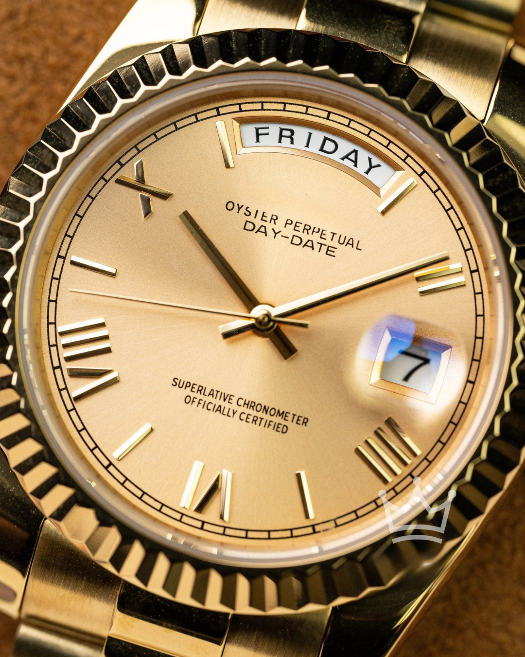 The Executive | Gold