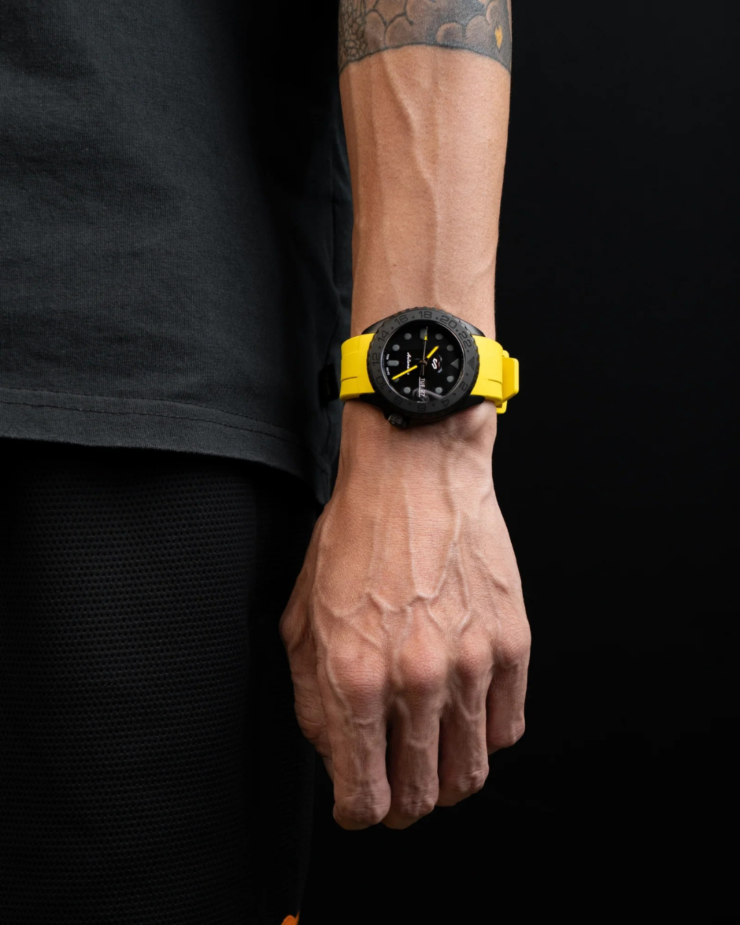 TRM All Black | Yellow V3 Sports Series