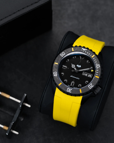TRM All Black | Yellow V2 Sports Series