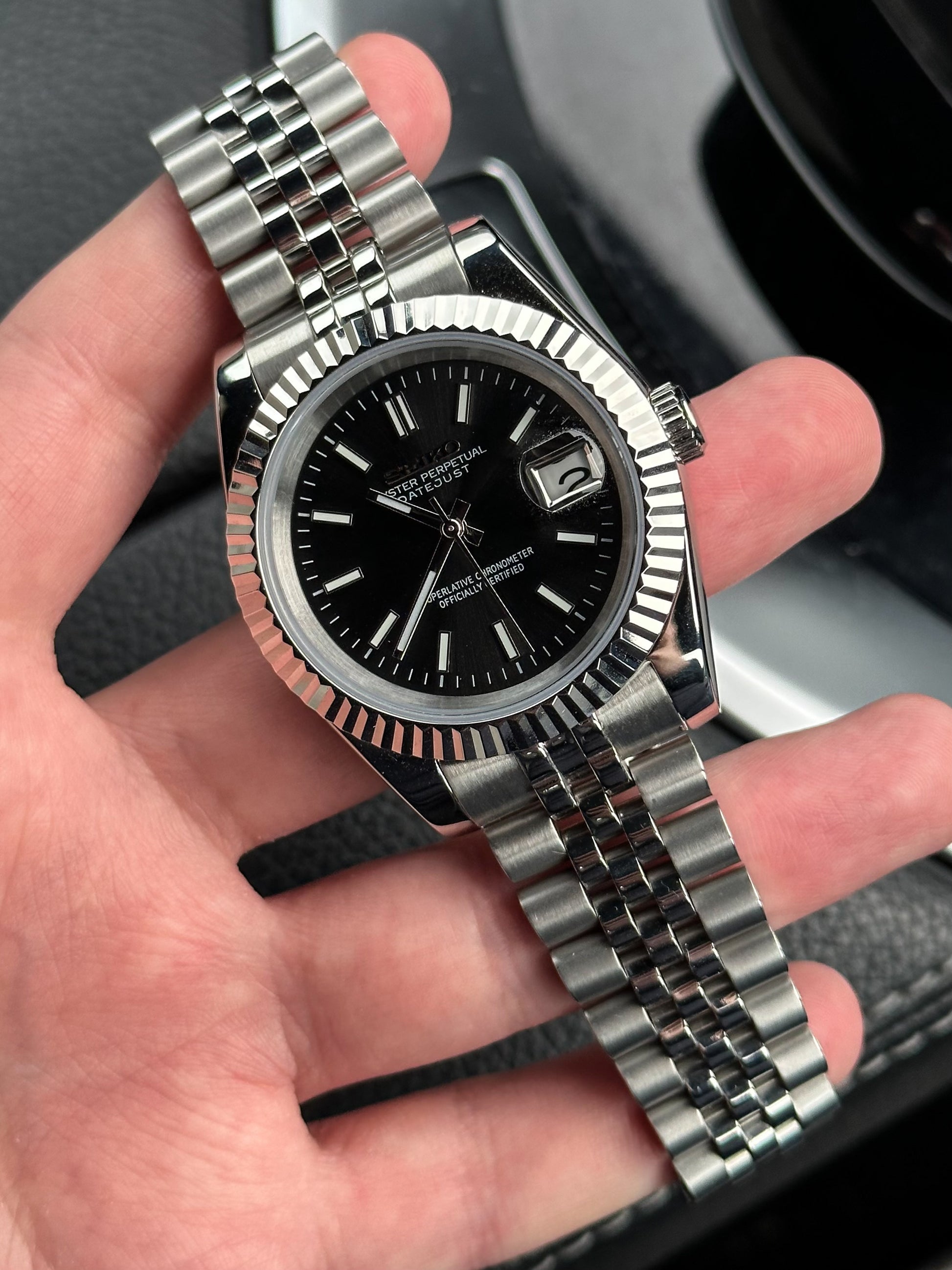 SEIKO MOD | DATE JUST| SILVER | BLACK INDEX DIAL