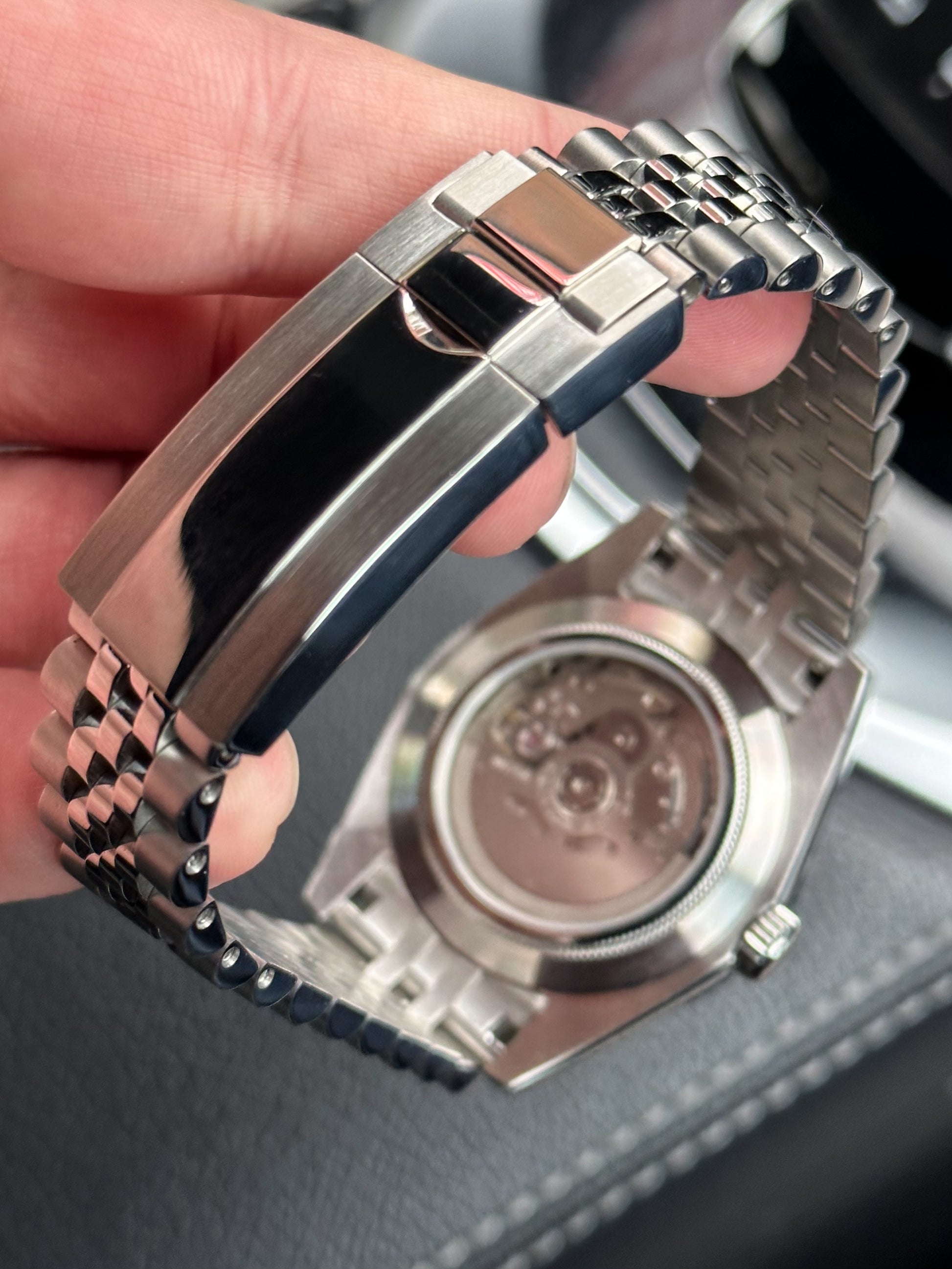 SEIKO MOD | DATE JUST| SILVER | BLACK INDEX DIAL