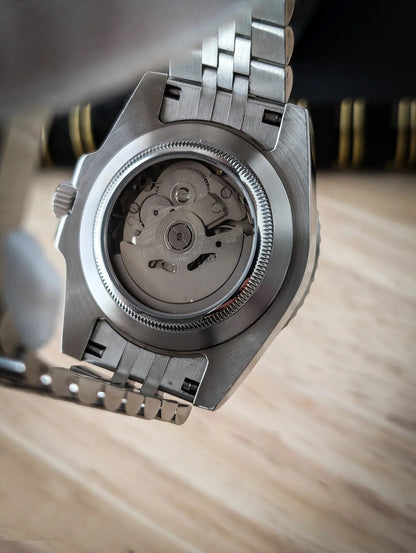 SEIKO MOD | BATMAN GMT MASTER II | SILVER | BLACK DIAL