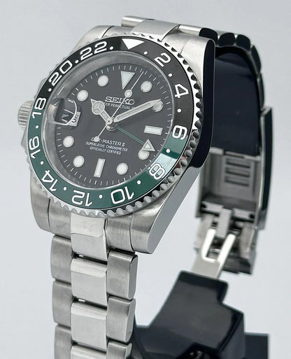 SEIKO MOD | SPRITE GMT LEFT| SILVER | BLACK DIAL