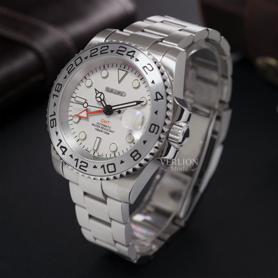 Explorer II GMT