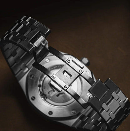 Royal Seikoak Skeleton