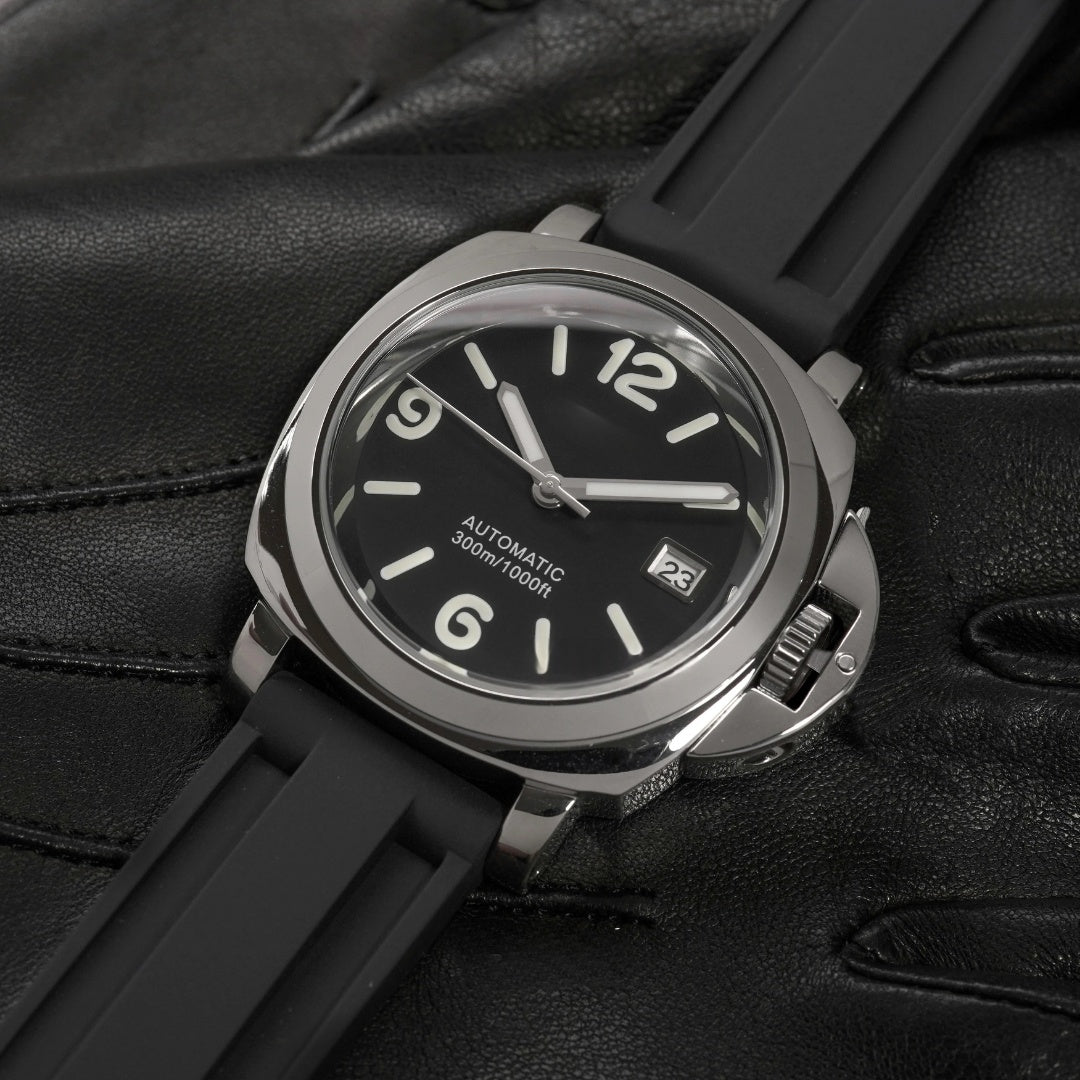 Black Bastion – Diver 40 Automatic